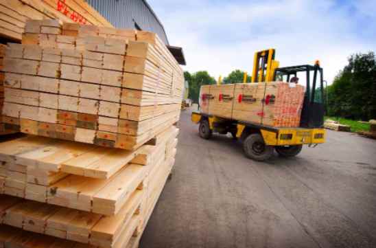 Timber being loaded by a forklift in Sydney's Top Timber Yard, Multiworks Timber